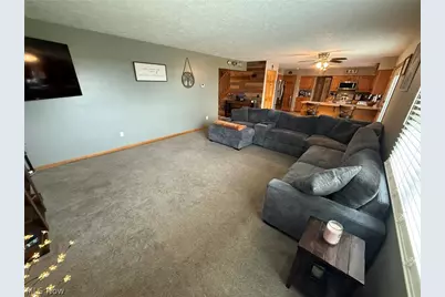 10274 Laurens Drive NE, Bolivar, OH 44612 - Photo 5