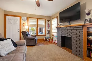 932 4th St NE, Massillon, OH 44646 - Photo 9