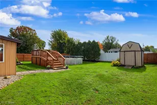 5589 London Dr, Austintown, OH 44515 - Photo 27