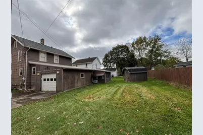 322 6th Street NW, New Philadelphia, OH 44663 - Photo 13