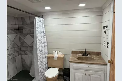 322 Washington Street, Barnesville, OH 43713 - Photo 17