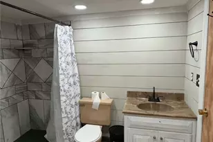322 Washington St, Barnesville, OH 43713 - Photo 17