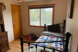 322 Washington St, Barnesville, OH 43713 - Photo 13