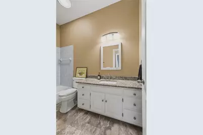 4609 Kingsrow Avenue NW, Canton, OH 44709 - Photo 31
