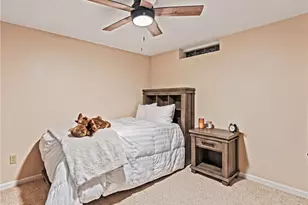 1284 Canyon View Rd, Sagamore Hills, OH 44067 - Photo 27