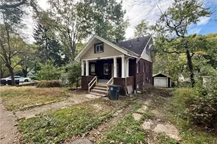 360 Litchfield Rd, Akron, OH 44305 - Photo 1