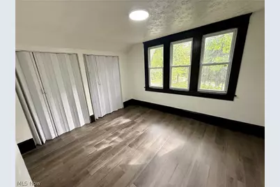 360 Litchfield Road, Akron, OH 44305 - Photo 11