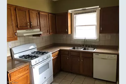 1475 Mars Avenue, Oakwood, OH 44107 - Photo 5