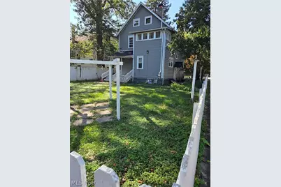 995 N Howard Street, Akron, OH 44310 - Photo 3