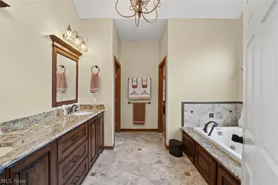 8519 Windsor Way, Grandview Heights, OH 44147 - Photo 21