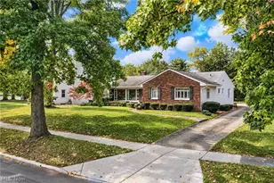 246 Elmdale Ave, Akron, OH 44313 - Photo 3