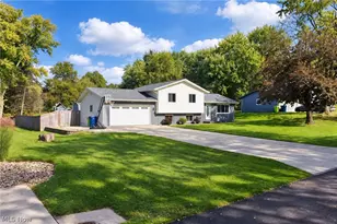 427 Brian Dr, Tallmadge, OH 44278 - Photo 5