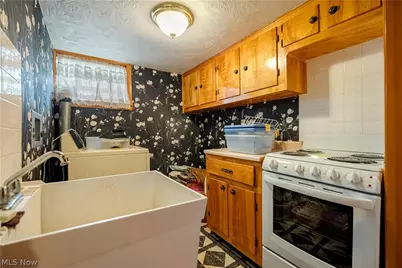2108 S Arch Avenue, Alliance, OH 44601 - Photo 35