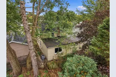 1833 Springfield Center Road, Akron, OH 44312 - Photo 29
