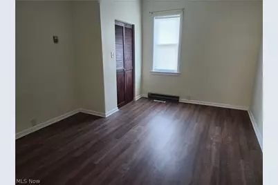 221 Washington Street, Coshocton, OH 43812 - Photo 11