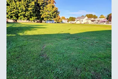 221 Washington Street, Coshocton, OH 43812 - Photo 29