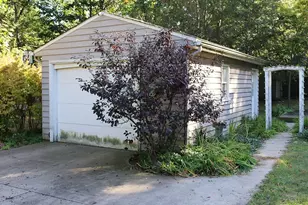 1787 Bathgate Ave, Madison, OH 44057 - Photo 11