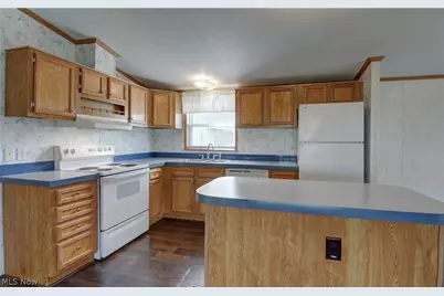 2955 Winklepleck Road NW, Sugarcreek, OH 44681 - Photo 13
