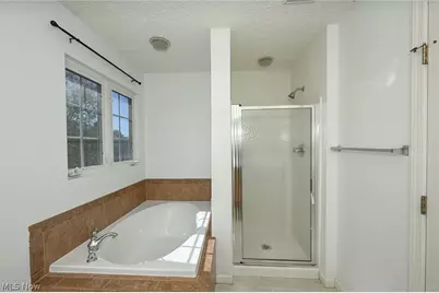 1930 Northgate Circle, Akron, OH 44320 - Photo 19