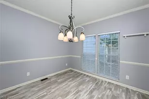 1930 Northgate Cir, Akron, OH 44320 - Photo 9