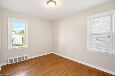29025 Barjode Road, Willowick, OH 44095 - Photo 15