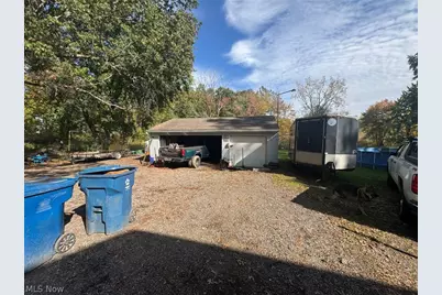 1423 Pin Oak Drive, Akron, OH 44312 - Photo 9