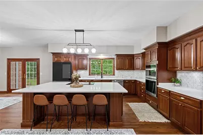 834 Eaton Park Lane, Akron, OH 44303 - Photo 11