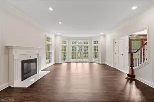834 Eaton Park Ln, Akron, OH 44303 - Photo 5