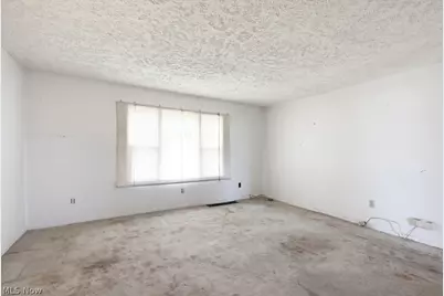 2417 Kermit Avenue, Akron, OH 44305 - Photo 9