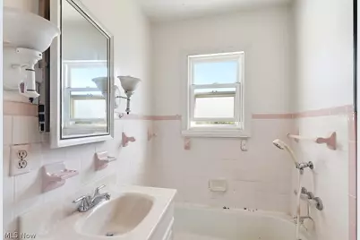 2417 Kermit Avenue, Akron, OH 44305 - Photo 13