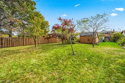 520 Orchardview Avenue, Green Hills, OH 44113 - Photo 39