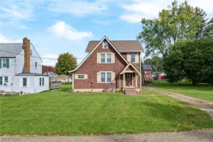 223 E 3rd St, East Canton, OH 44730 - Photo 35