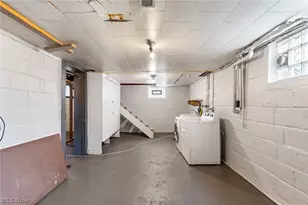 223 E 3rd St, East Canton, OH 44730 - Photo 27