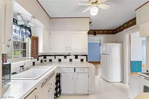 223 E 3rd St, East Canton, OH 44730 - Photo 11