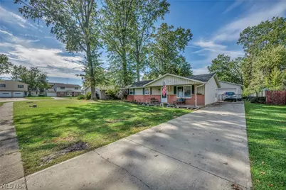 1700 Urban Circle S, Lorain, OH 44053 - Photo 5