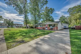 1700 Urban Cir S, Lorain, OH 44053 - Photo 5