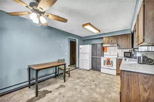 1700 Urban Cir S, Lorain, OH 44053 - Photo 13