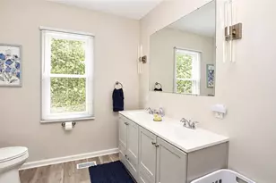 1714 Woods Rd, Akron, OH 44306 - Photo 19