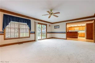 6913 Salerno St NW, Canton, OH 44718 - Photo 11