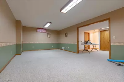 6913 Salerno Street NW, Canton, OH 44718 - Photo 37