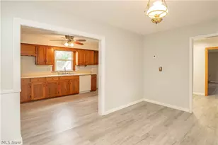 2491 Perry Dr SW, Canton, OH 44706 - Photo 9