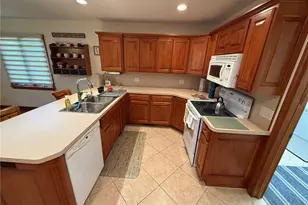 1152 Pine Bluff Dr NE, New Philadelphia, OH 44663 - Photo 15