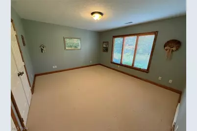 1152 Pine Bluff Drive NE, New Philadelphia, OH 44663 - Photo 41