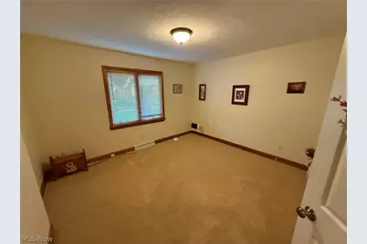 1152 Pine Bluff Drive NE, New Philadelphia, OH 44663 - Photo 35