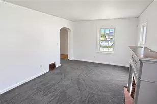 902 W 20th St, Lorain, OH 44052 - Photo 13