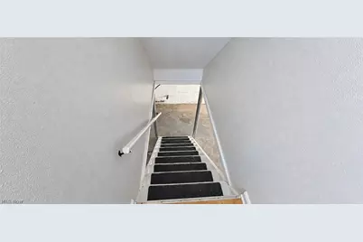 902 W 20th Street, Lorain, OH 44052 - Photo 29