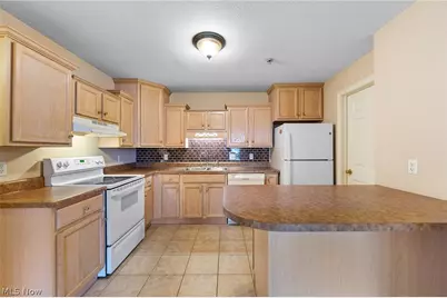 3649 Indian Run Drive, Canfield, OH 44406 - Photo 7
