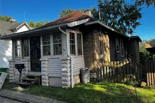 565 Paul Pl, Barberton, OH 44203 - Photo 1