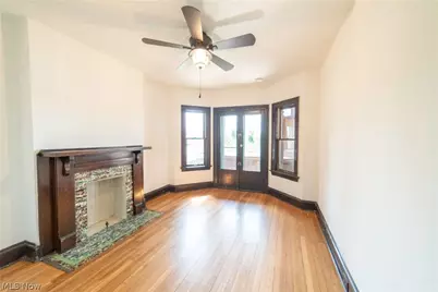 2215 W 14 Street #2, Loveland, OH 44113 - Photo 3