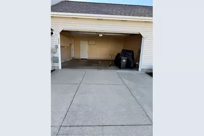 7550 Chandler Court #40, Sagamore Hills, OH 44067 - Photo 5
